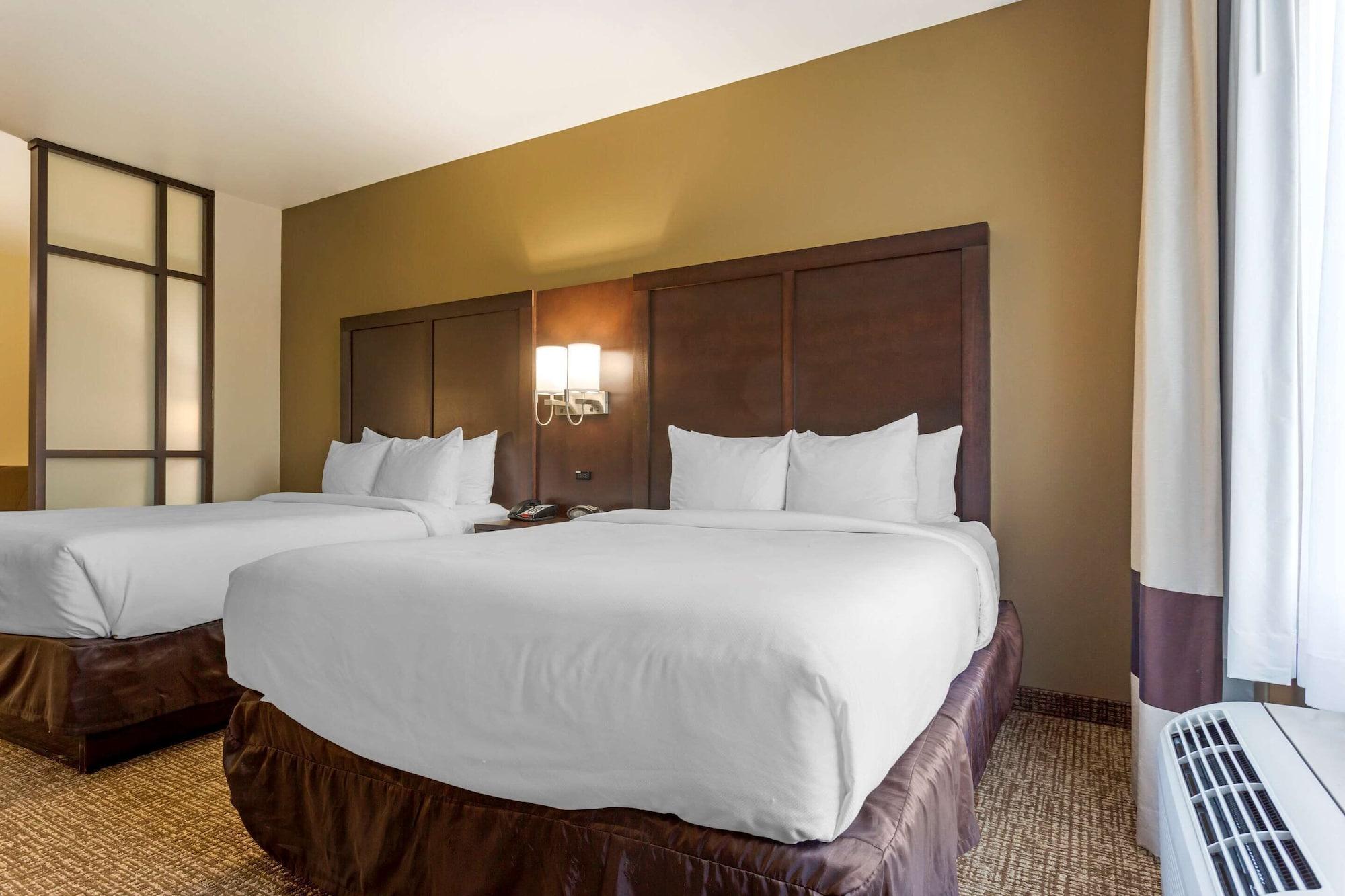 Comfort West Hotel