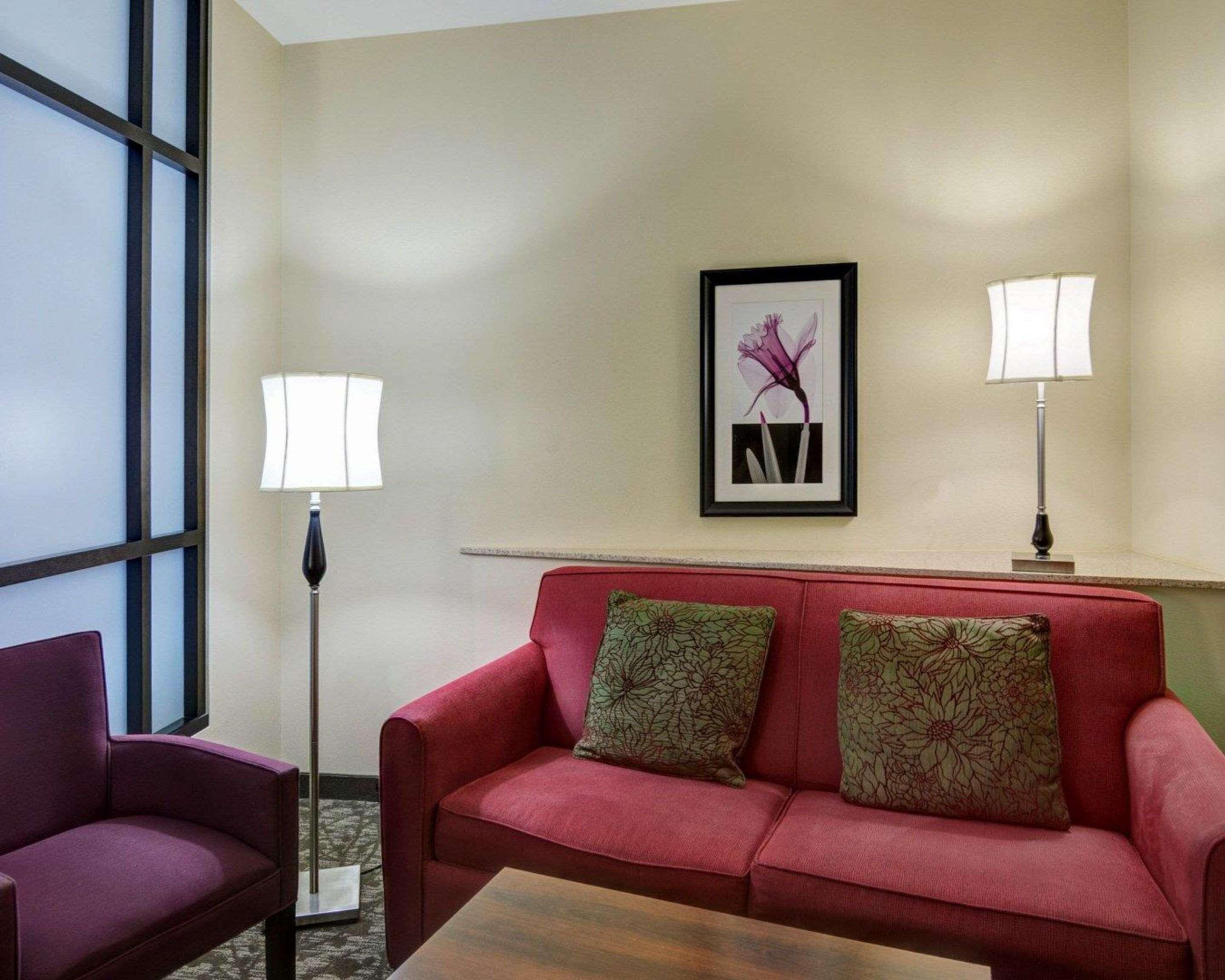 Comfort West Hotel