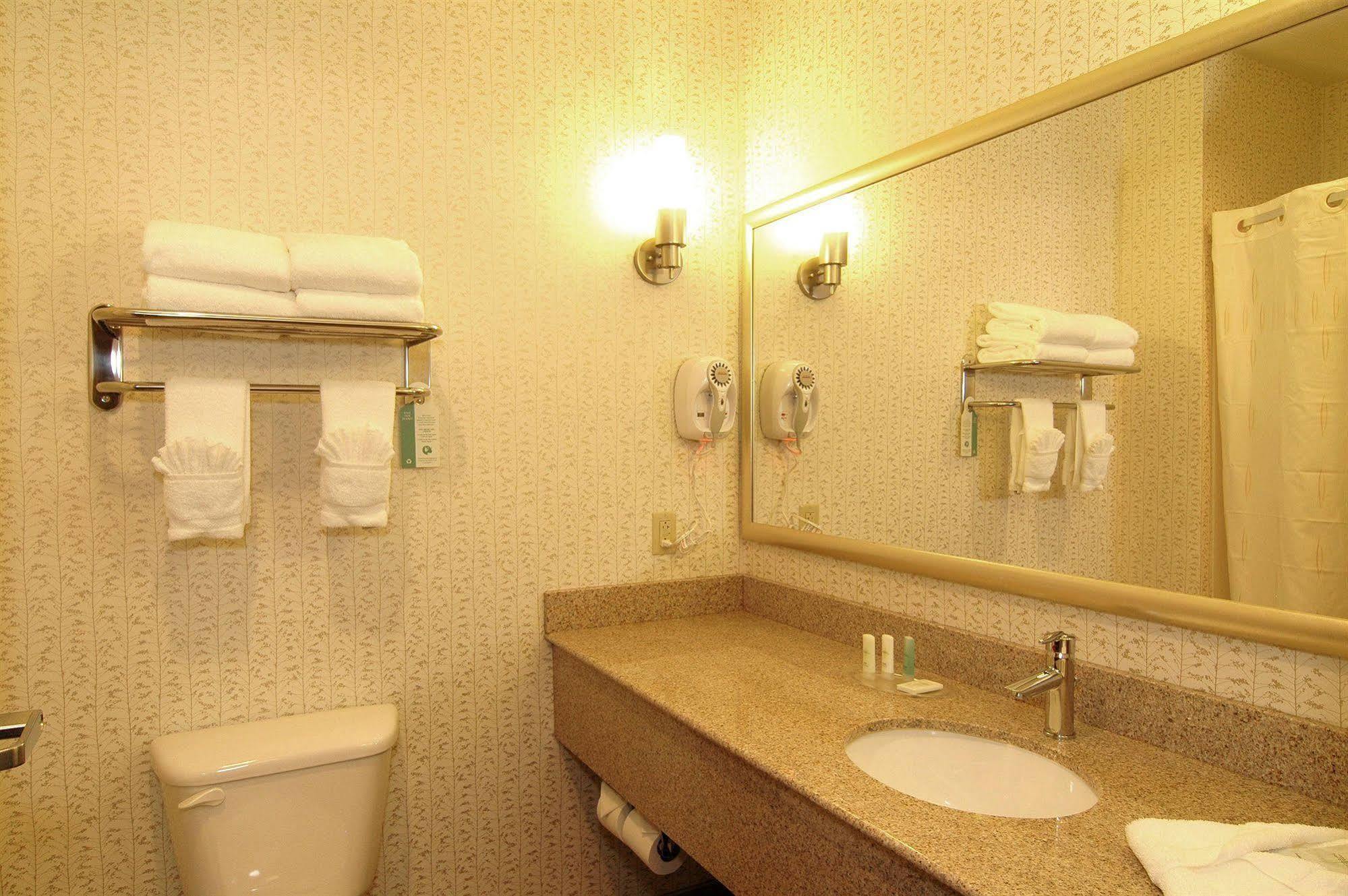 Comfort West Hotel 2*